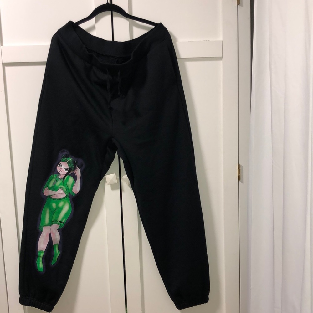 Billie Eilish sweatpants size L